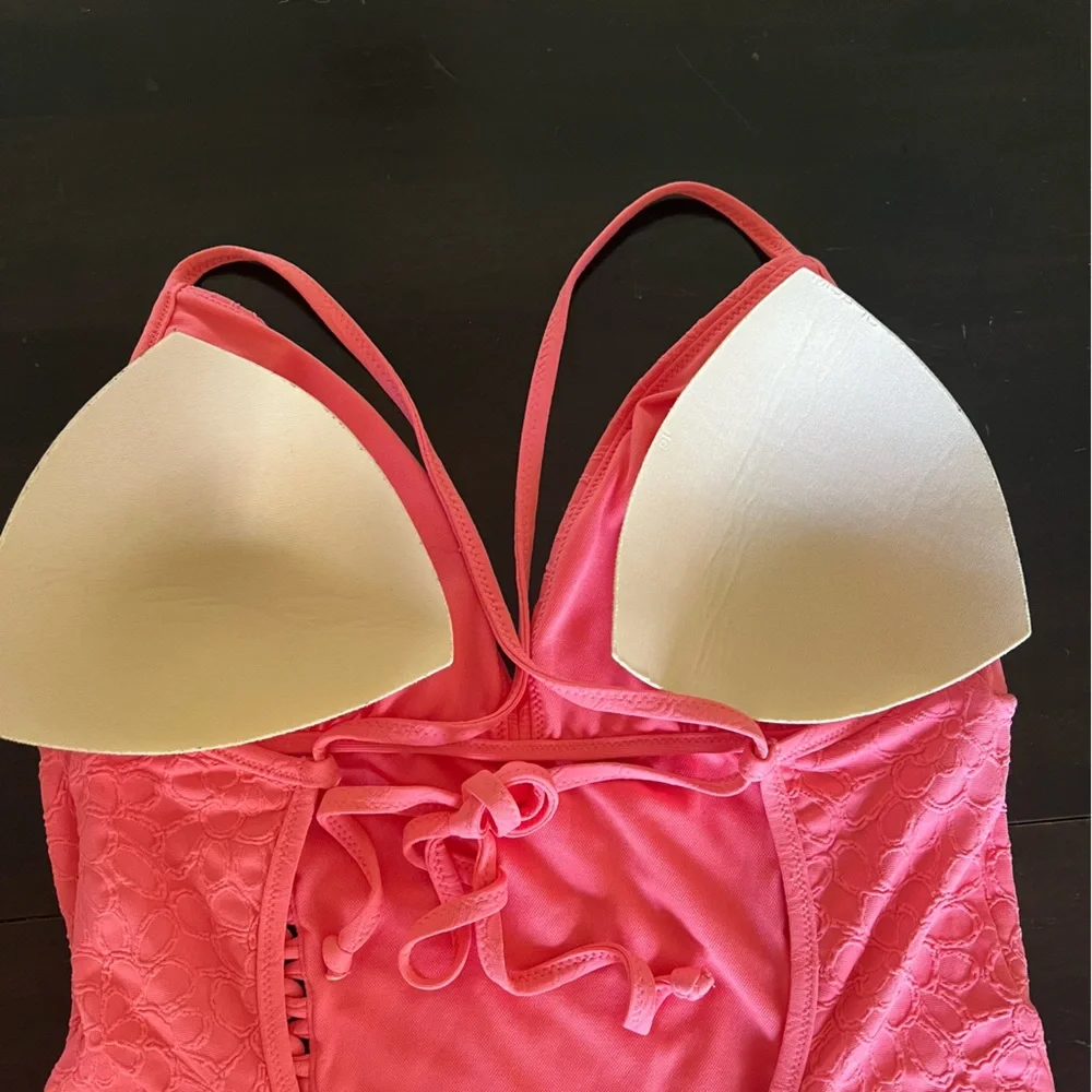 Jessica Simpson MELON Rose Bay 1 piece swimsuit adjustable straps removable pads